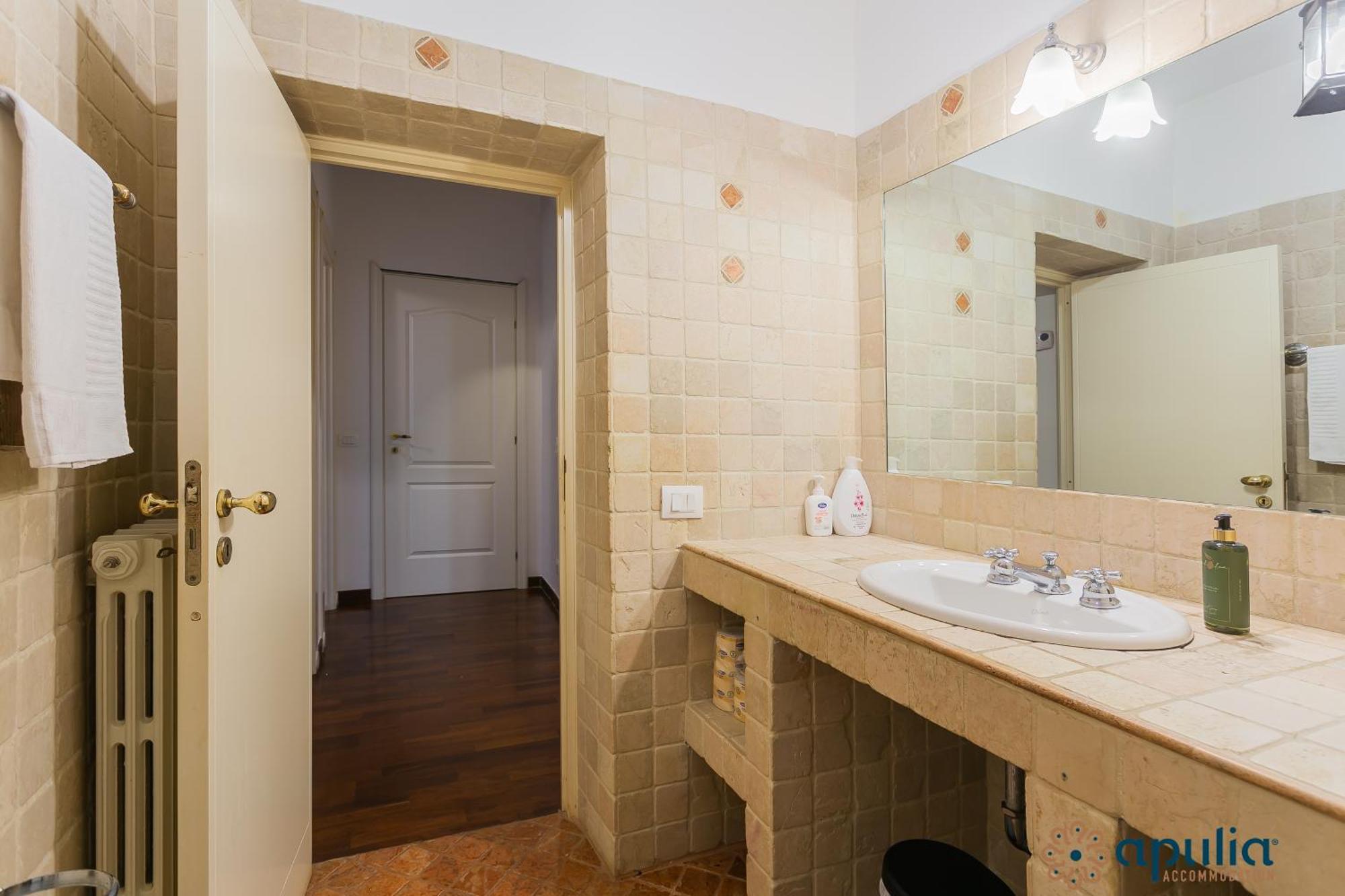 Titti'S House By Apulia Accommodation Bari Exteriör bild